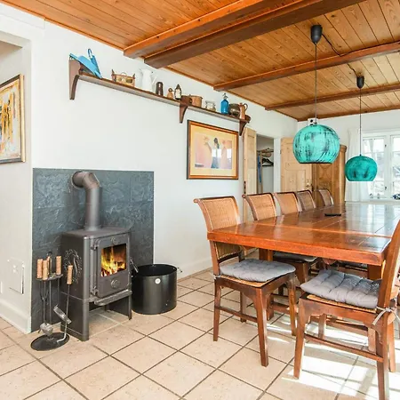 Vakantiehuis 10 Person In *